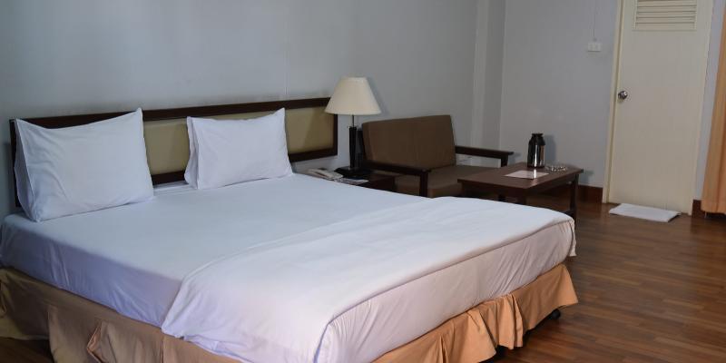 The Canal Hotel Bangkok Esterno foto